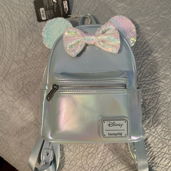 Loungefly Silver Iridescent Backpack with Sequin Bow - Picture 1 of 3